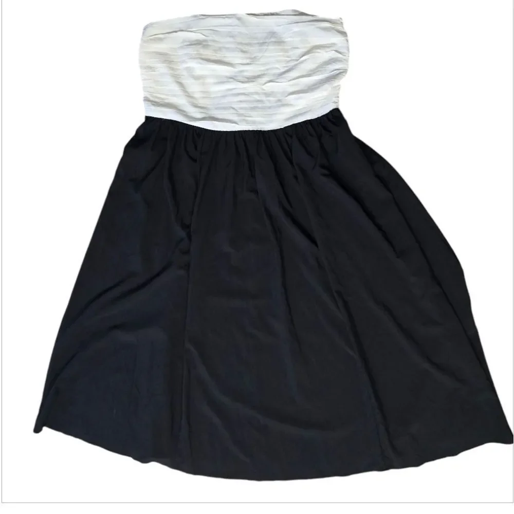 H&M Black and white midi dress Size L